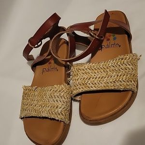 Girls sandals